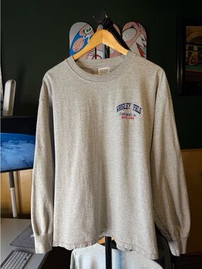 VTG Wrigley Field Historic Baseball Field Chicago IL Embroidered Long Sleeve